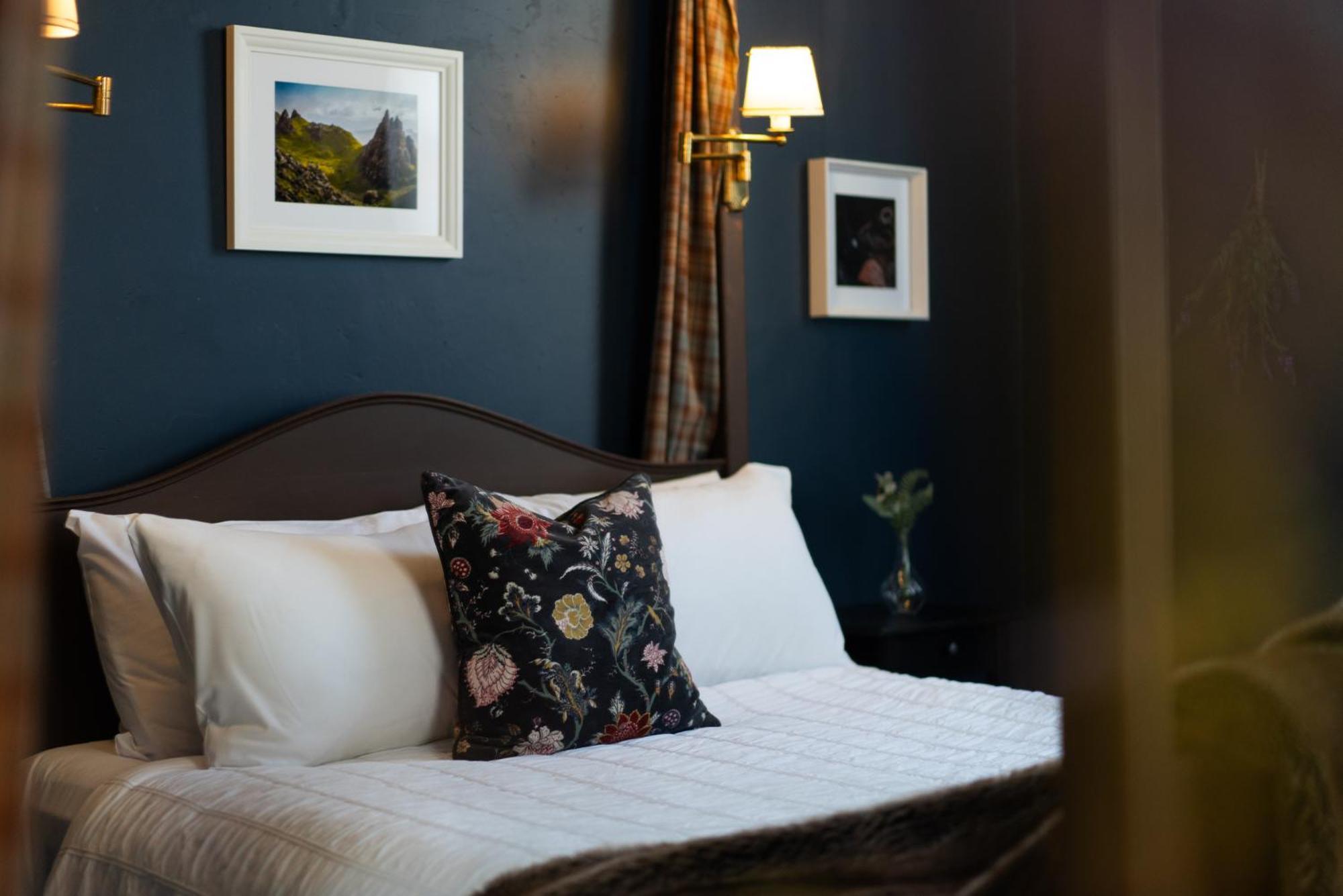 Alice'S Cottages Launceston Phòng bức ảnh